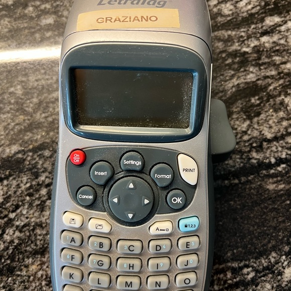 Dymo label maker - Picture 2 of 4